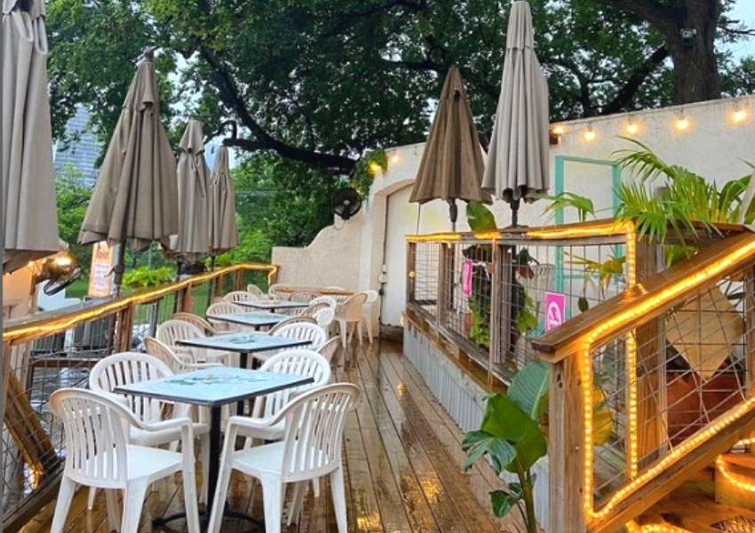 rooftop bars in downtown austin