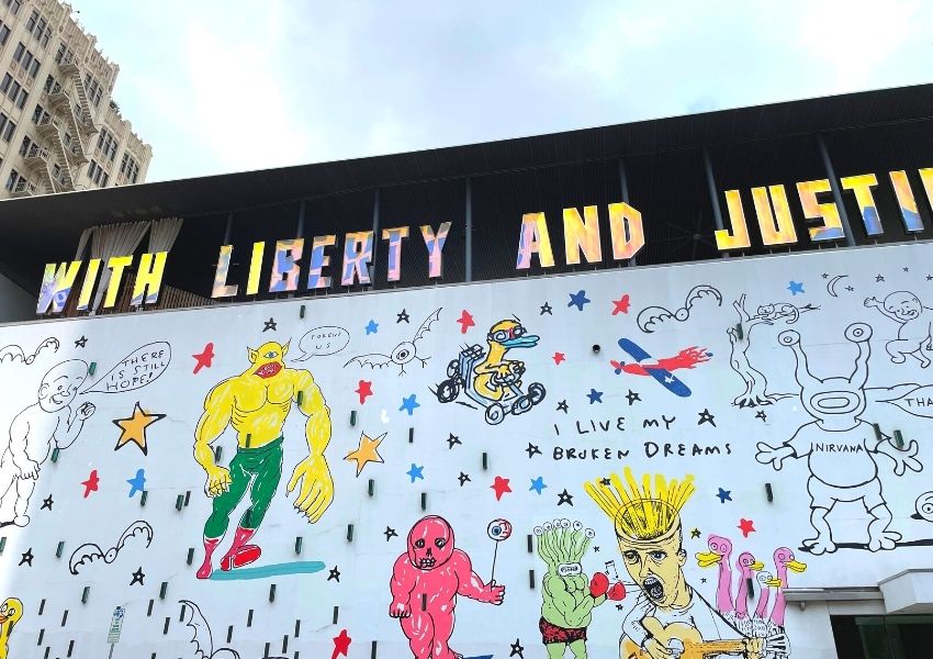 insta worthy murals in austin