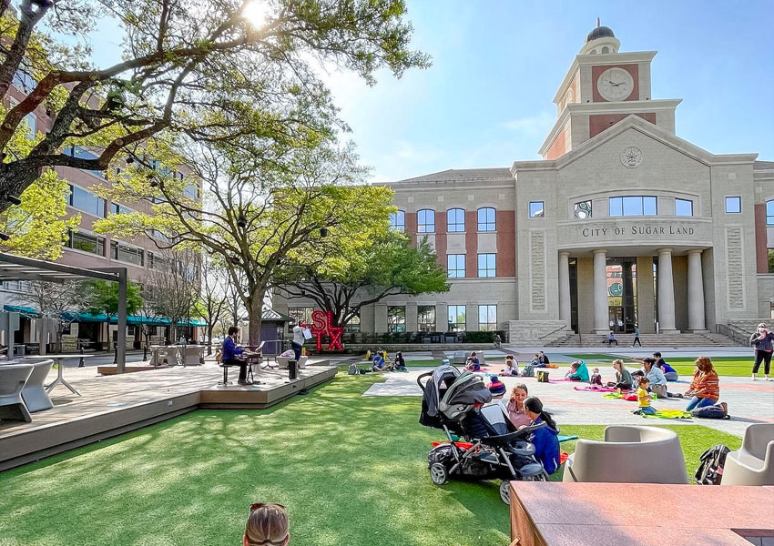 attractions in Sugar Land