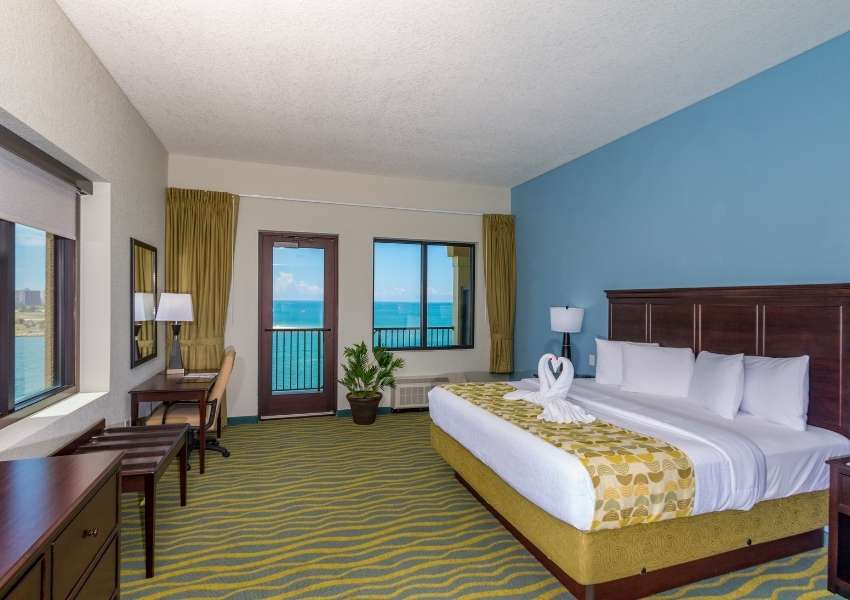 hotels in clearwater beach