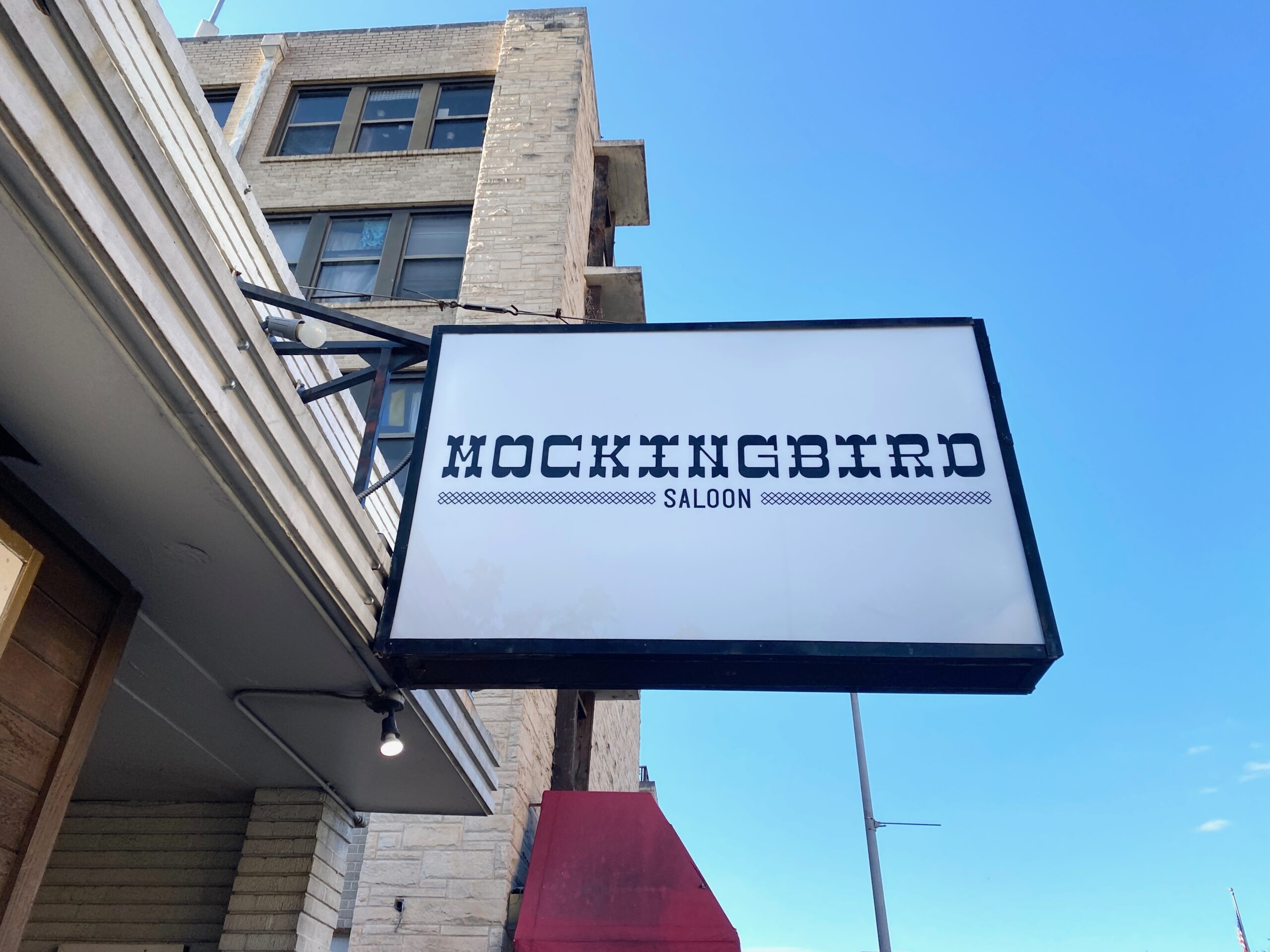 The Best Walkable Bars Near UT Austin