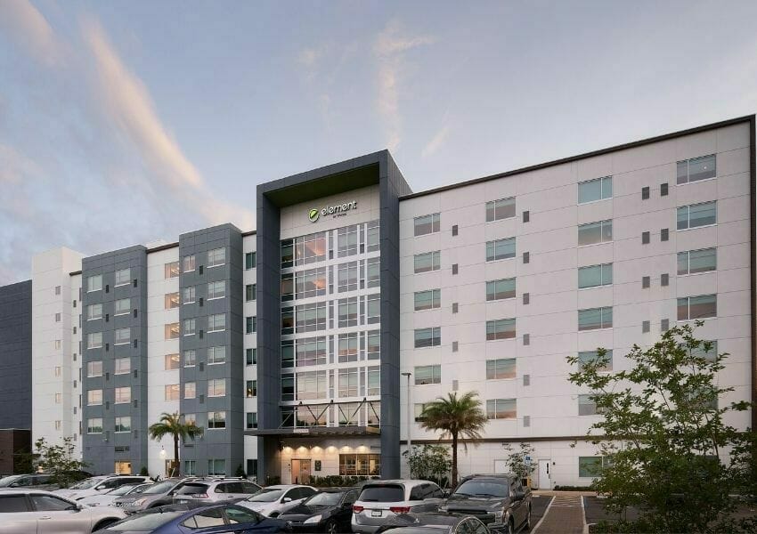 Pet-Friendly Hotels in Orlando For You and Your Furriest Friend