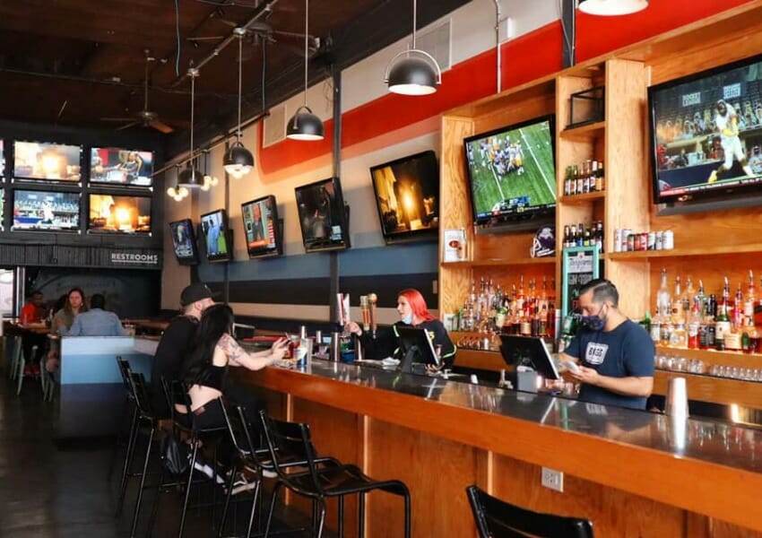 sports bars in downtown Austin