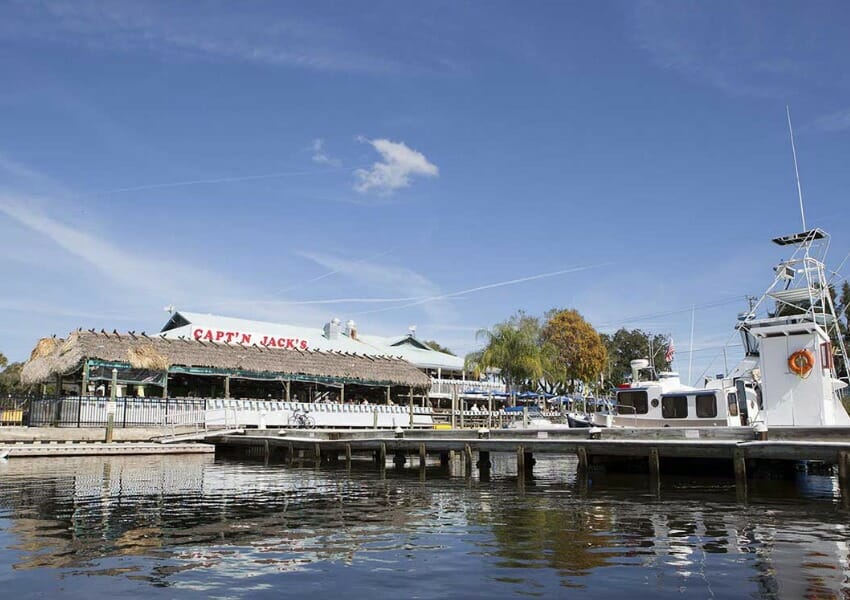 waterfront restaurants in tarpon springs