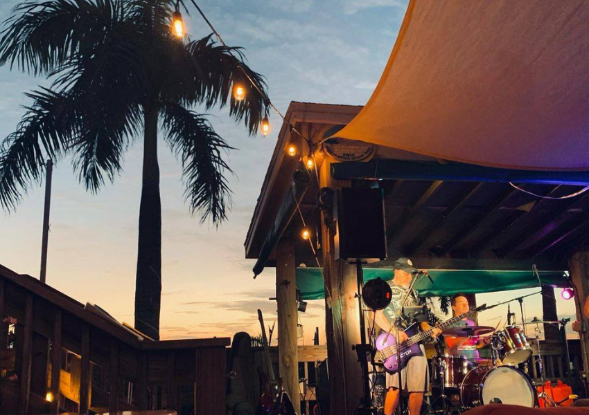 beach bars on St. Pete