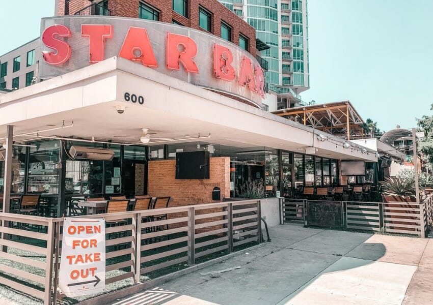 sports bars in downtown Austin