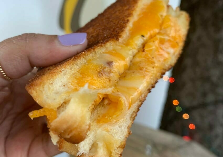 Top 5 Food Trucks on East 6th You Need to Check Out