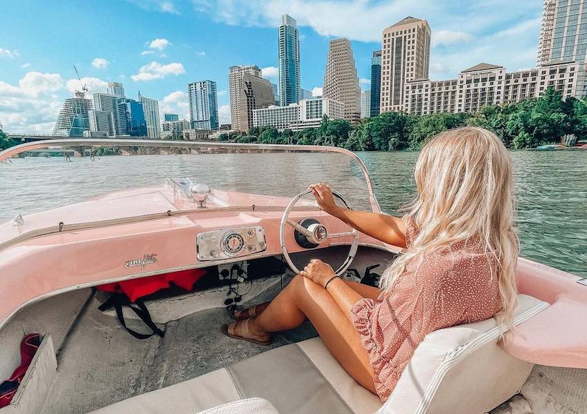The Best Lake Activities on Lady Bird For This Summer