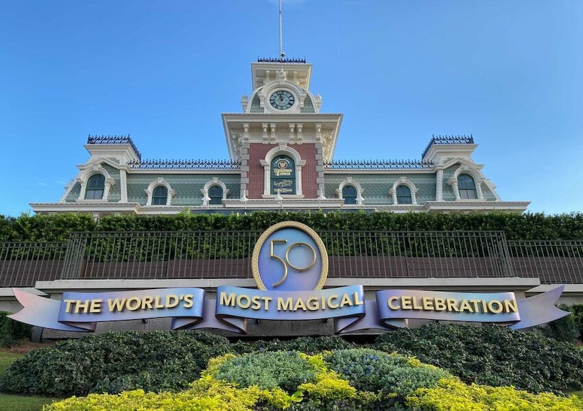 Best Spots to Watch the Magic Kingdom Fireworks