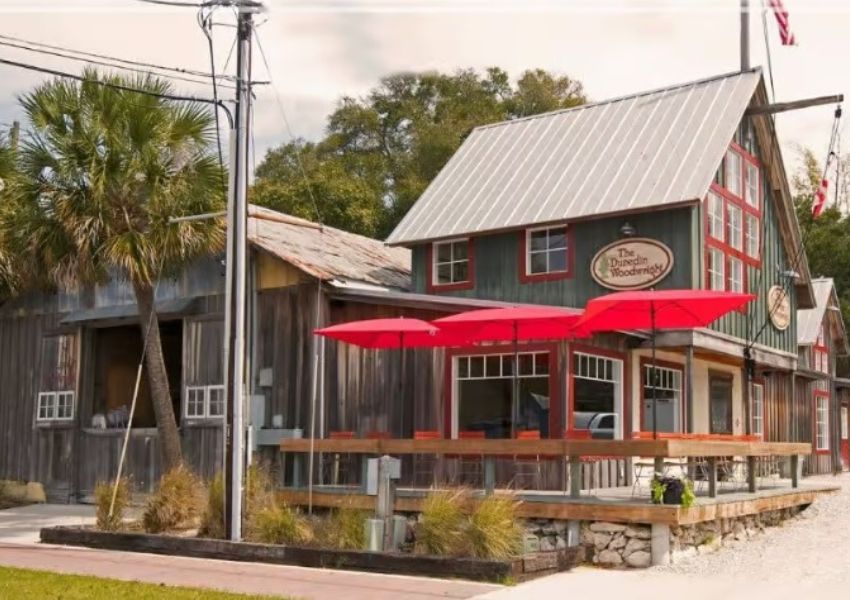 breweries in dunedin - Woodwright Brewing Company