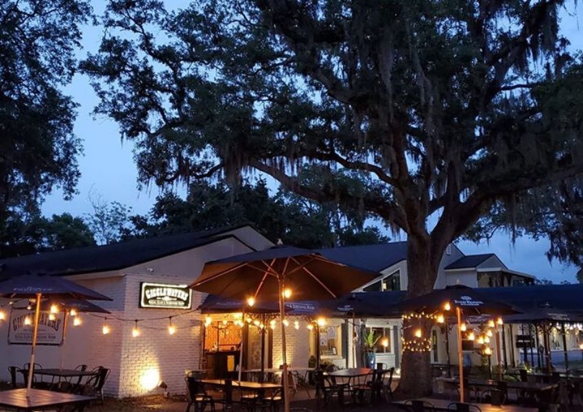restaurants in Safety Harbor