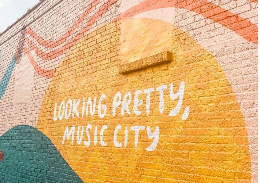 12south-lookingprettymural-thingstodoinnashville.jpg