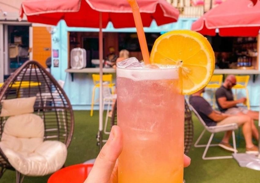 Top Happy Hours in Downtown St. Pete to Celebrate with Friends