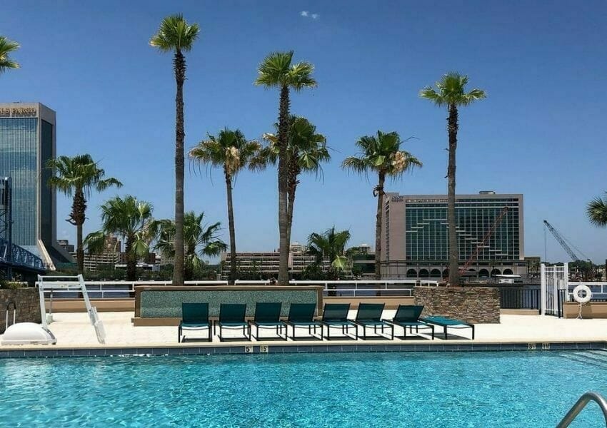 Luxurious Riverfront Hotels in Downtown Jacksonville