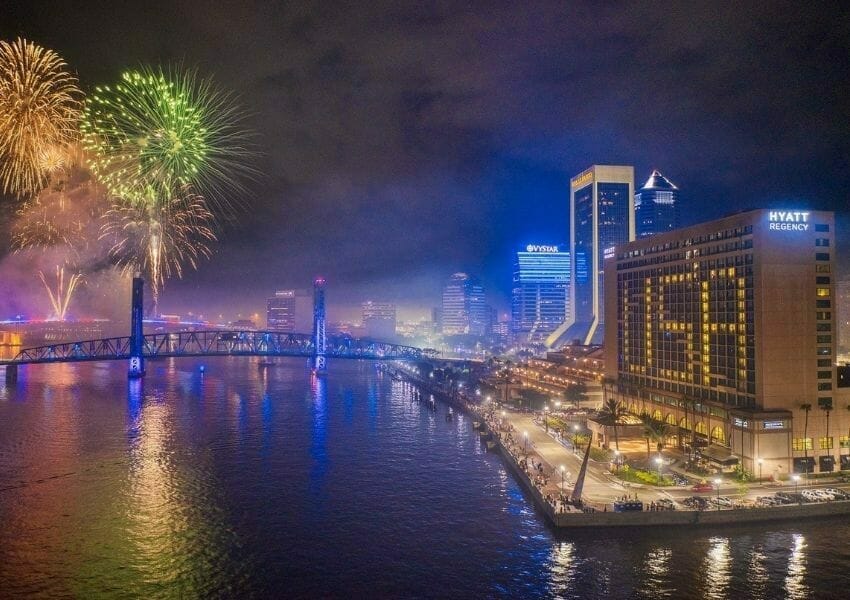 Luxurious Riverfront Hotels in Downtown Jacksonville