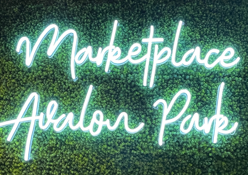 restaurants in avalon park