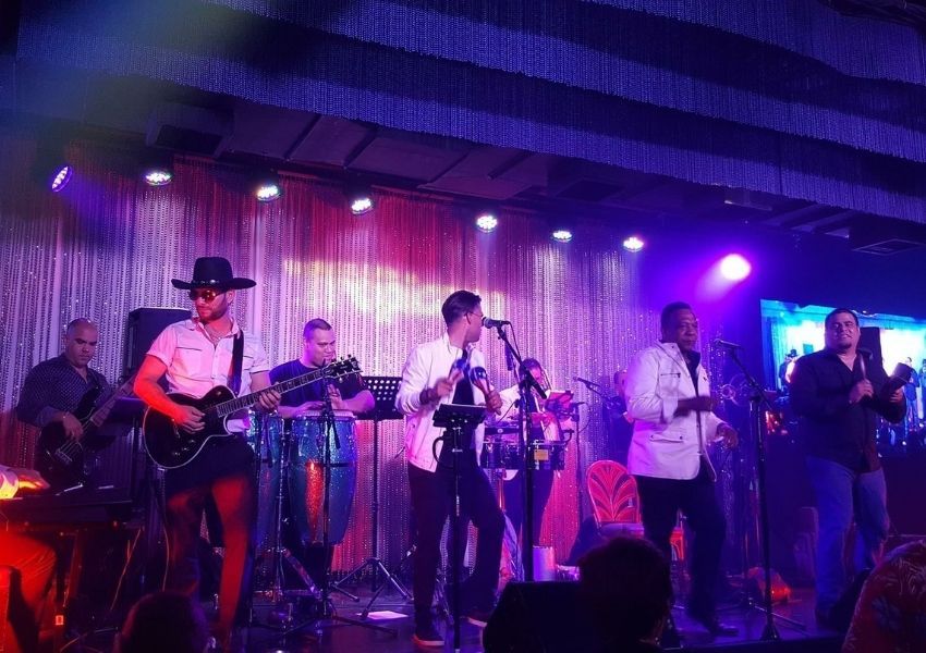 latin dance clubs in Houston
