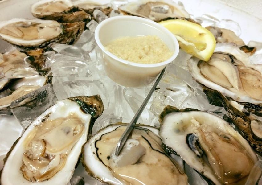 7 Restaurants in St. Pete to Visit for the Best Oysters
