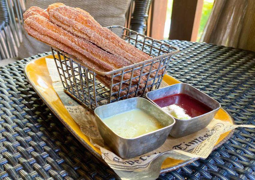 Best Snacks at Disney World You Have to Get