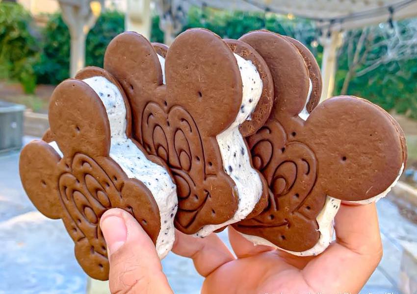 Best Snacks at Disney World You Have to Get