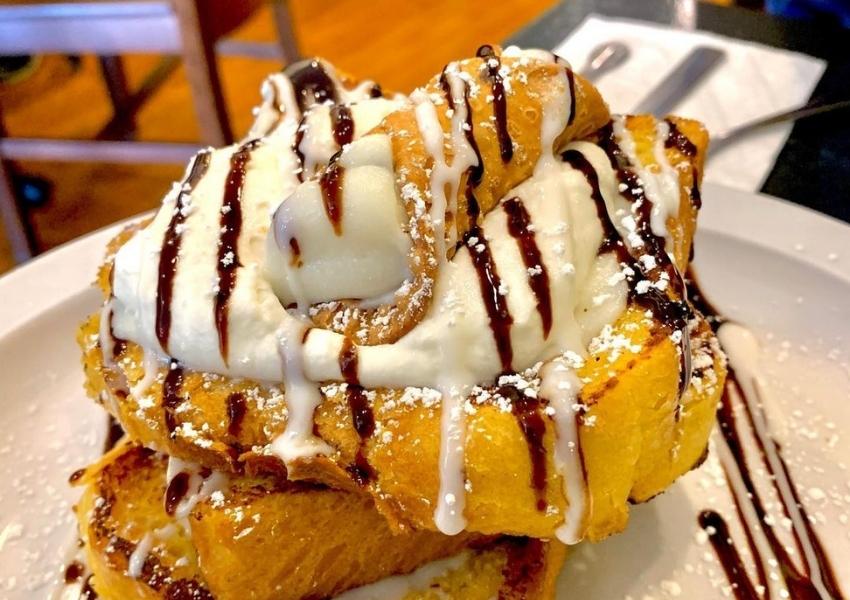 Here‘s Where to Grab Boozy to Baked Fresh Brunch in Avalon Park