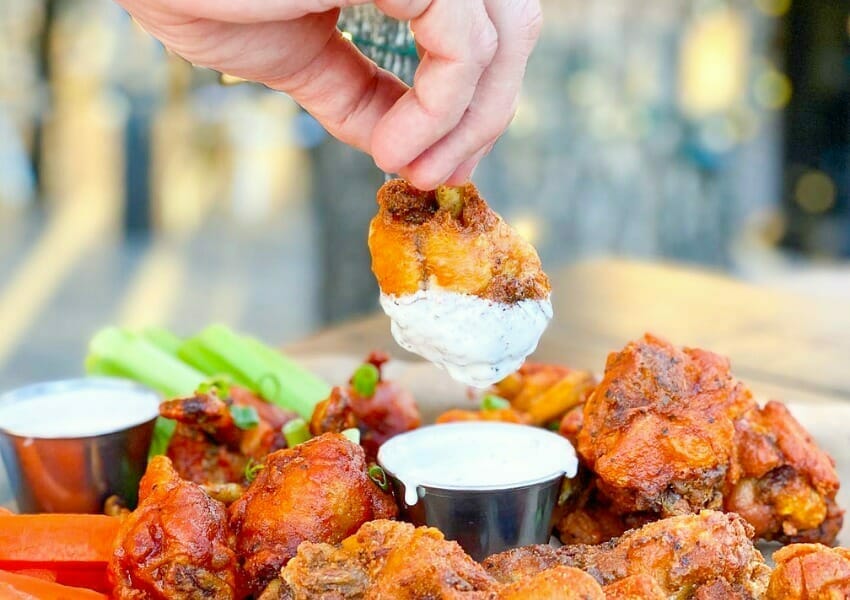 East Side Austin Sports Bars to Catch Your Favorite Teams
