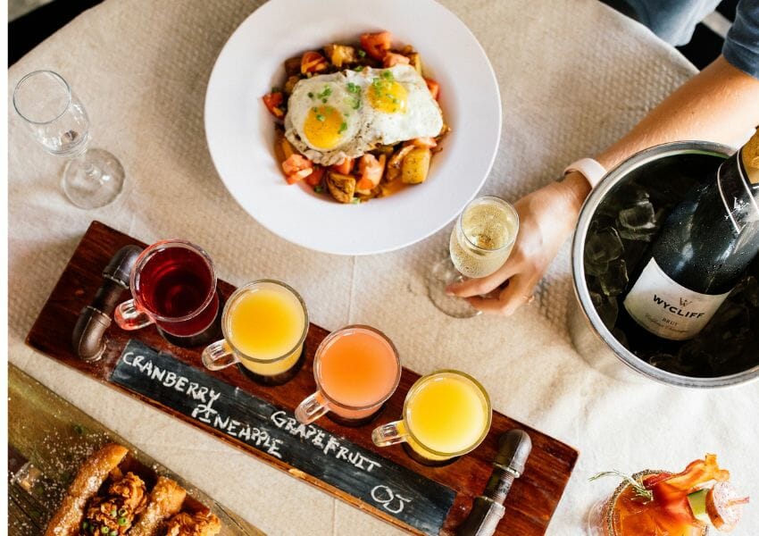 5 Dog Friendly Restaurants in Jacksonville Beach