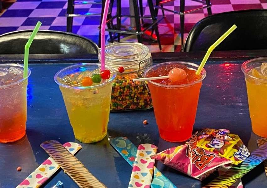 9 Best Spots for Happy Hour in Lakeland