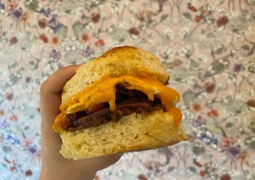 breakfast sandwiches in pittsburgh