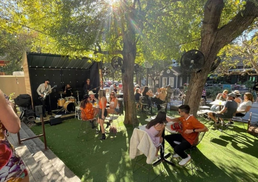 live music spots