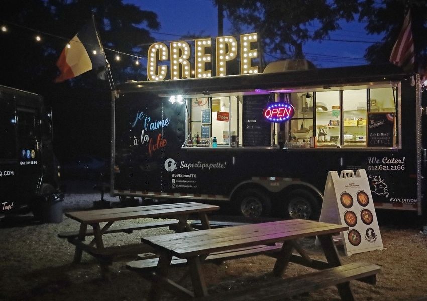 Rainey Street in Austin: 21 Things to Experience Today!