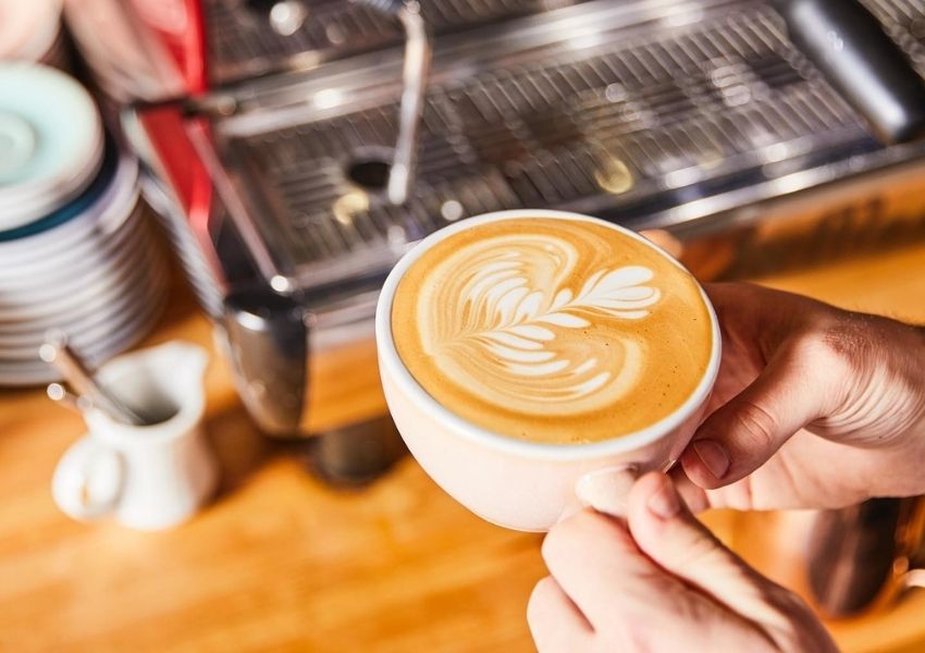 de fur coffee & tea - small businesses in pittsburgh