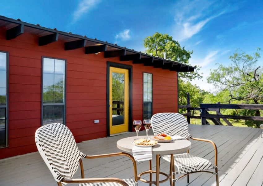 best places to stay in Fredericksburg