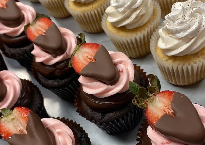 Treat Yourself at These Dessert Spots in Kissimmee