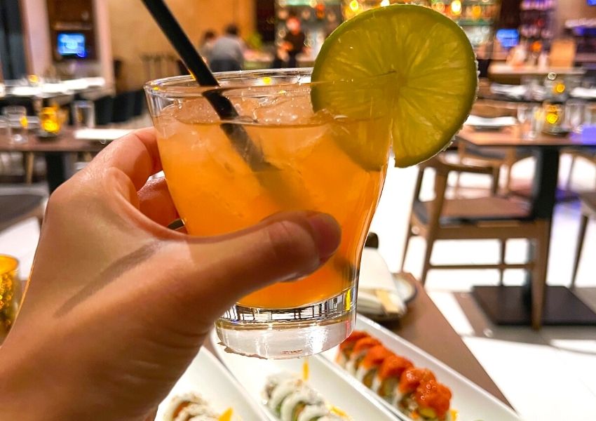 Happy Hours in Domain