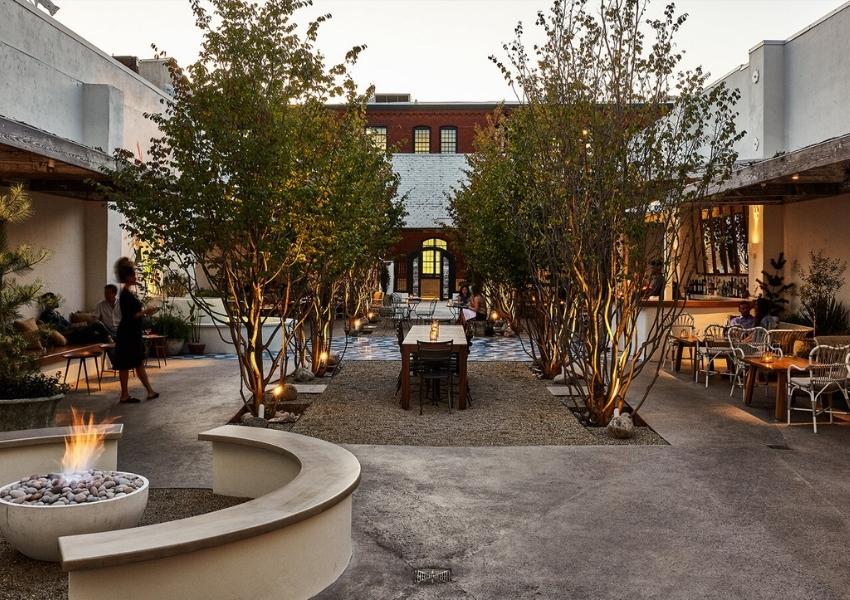 restaurants with outdoor seating