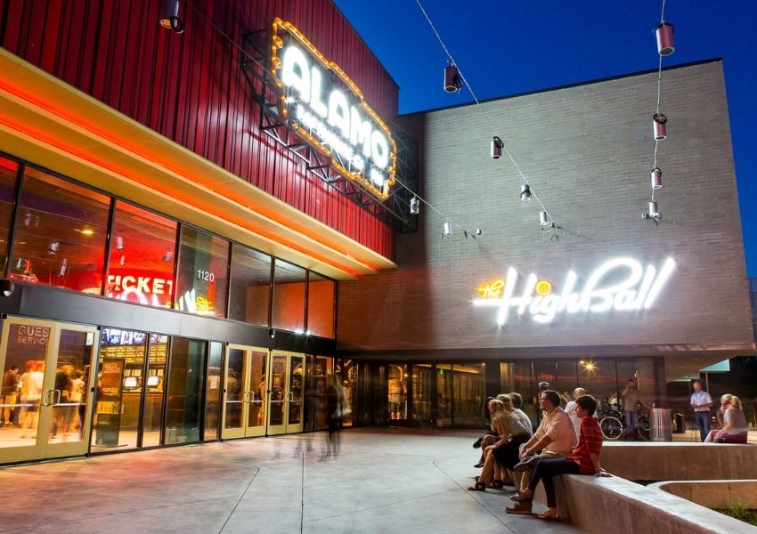 Top 7 Karaoke Spots in Austin To Unleash Your Inner Diva