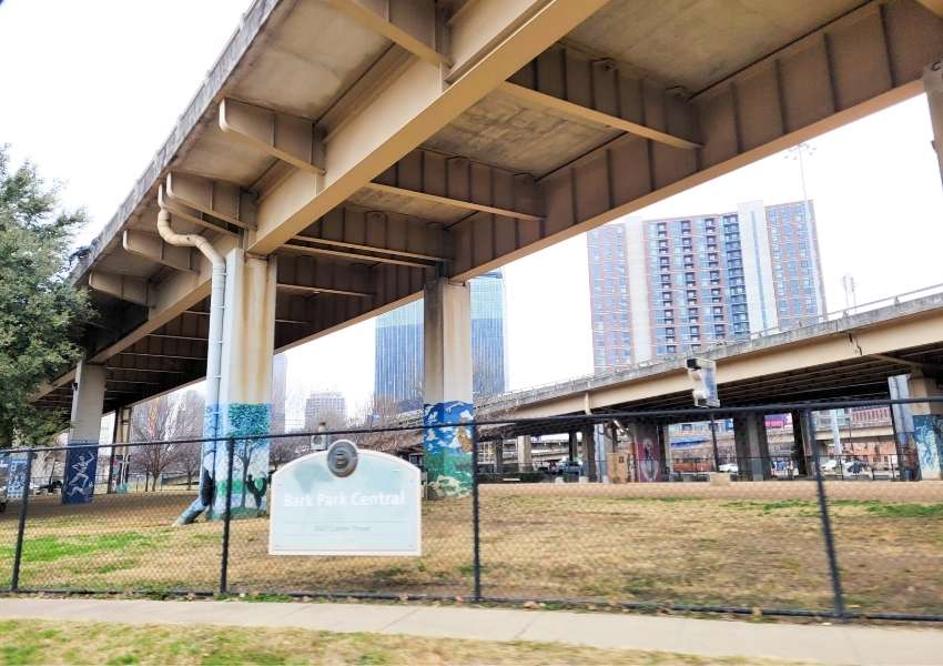 dog parks in Dallas
