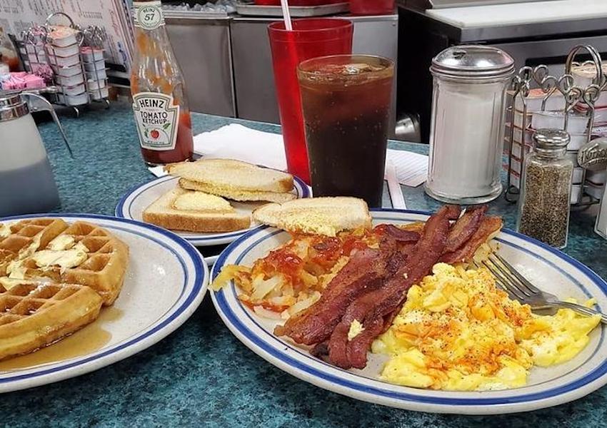 best breakfast restaurants in Houston