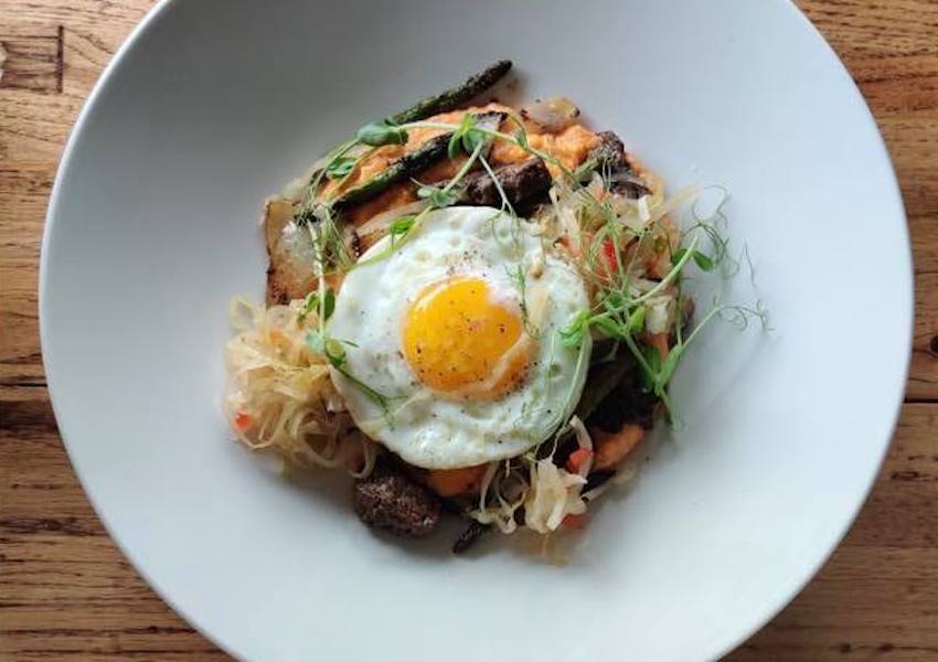 Satisfy that After-Beach Hunger at the Best Restaurants in Cocoa Beach