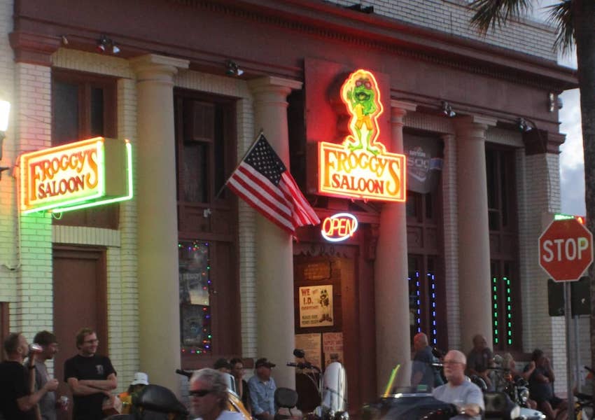 Get Your Post-Beach Drink at The Best Bars in Daytona