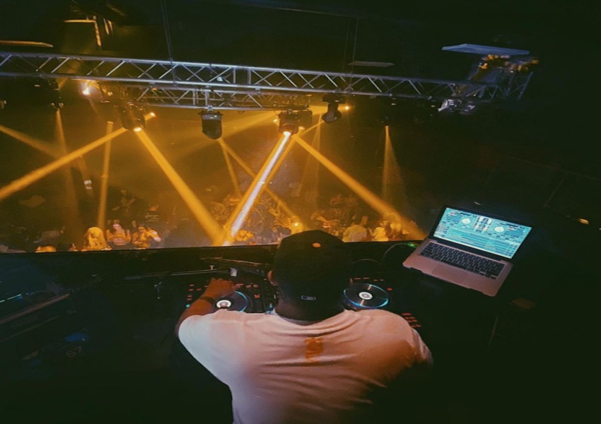 Best 18 and Up Clubs and Spots in Houston UNATION