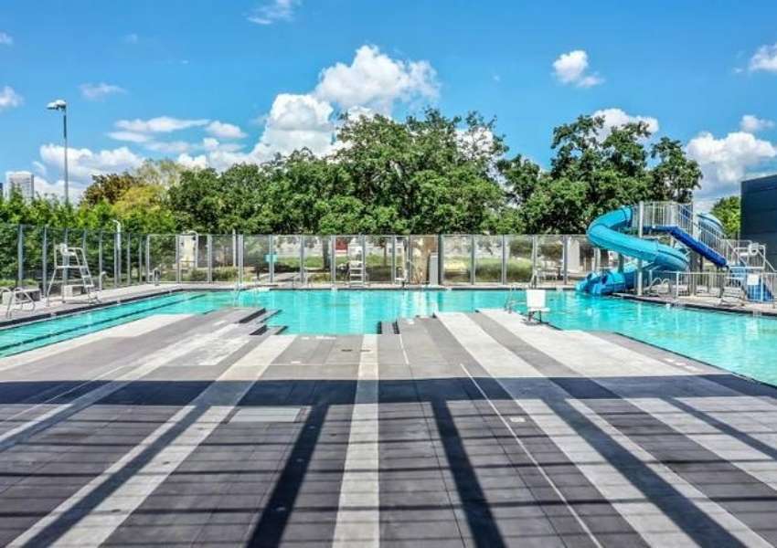 Pools in Houston