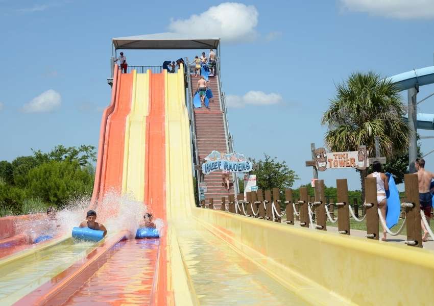 Water parks in Dallas