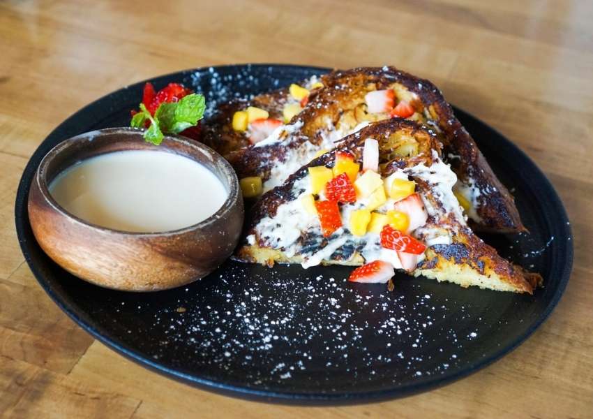brunch in Bishop Arts