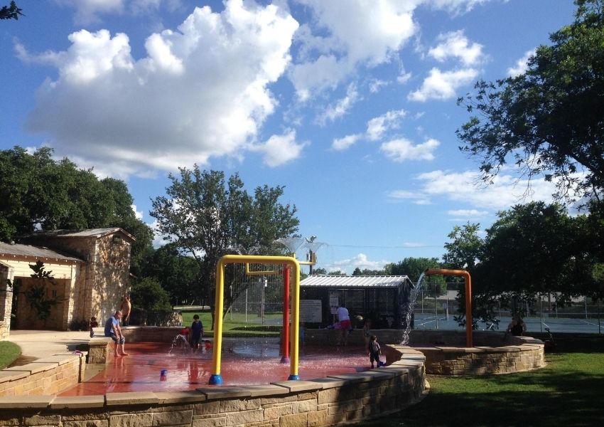 splash pads in austin