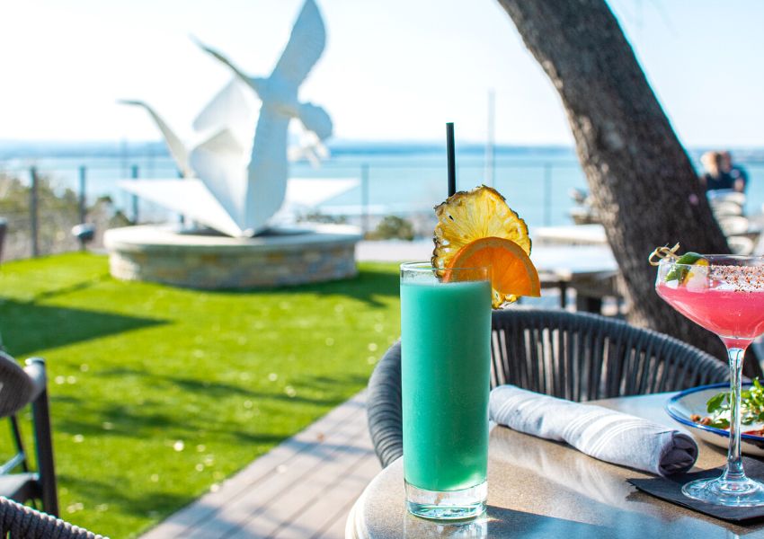 Enjoy the Best Day Trip to Horseshoe Bay: 11+ Things to Do