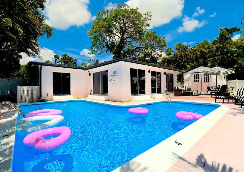 Airbnbs in Tampa Bay
