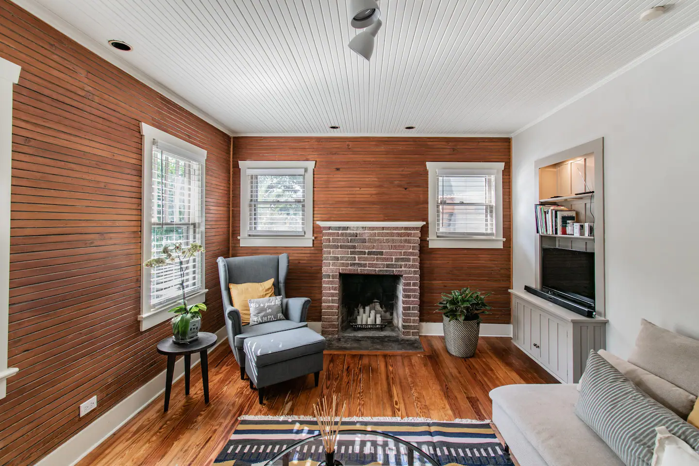 Airbnbs in Tampa Bay