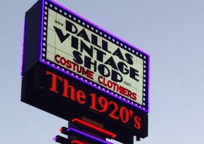 Boozy Halloween in Dallas
